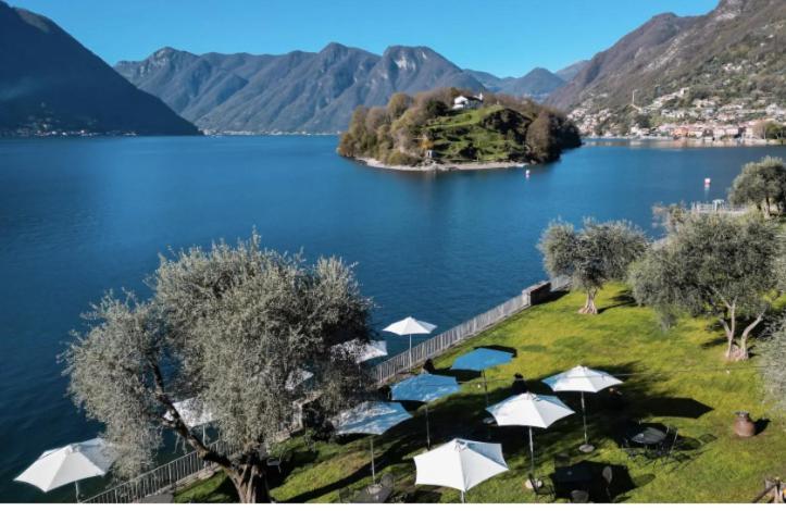 Lora Villa, With Lake View Оссуччо Экстерьер фото